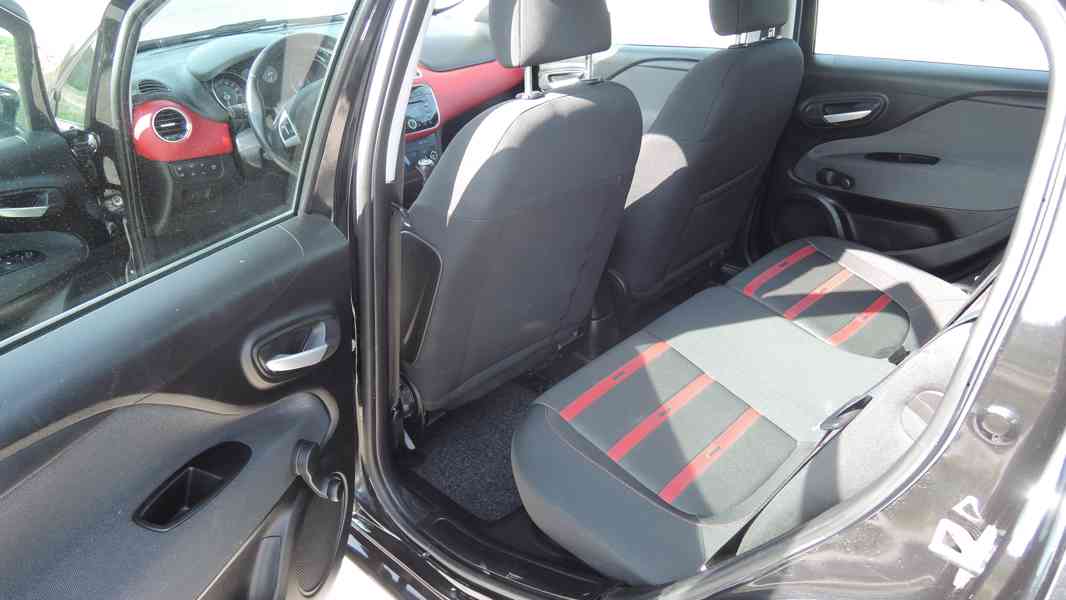 Fiat Punto EVO 1.4 77CV 8V E5 5P Racing - foto 9