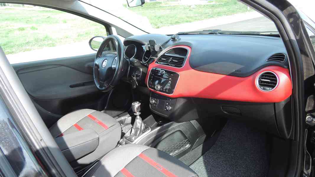 Fiat Punto EVO 1.4 77CV 8V E5 5P Racing - foto 11