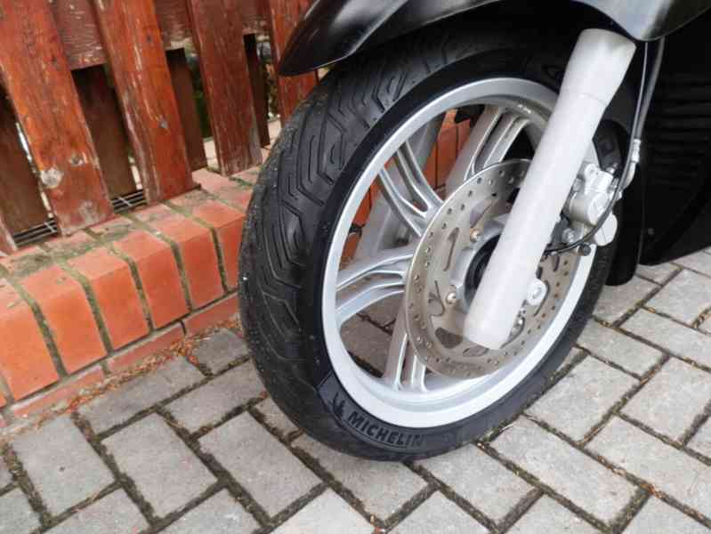 Yamaha X-city 125 i.e - foto 3