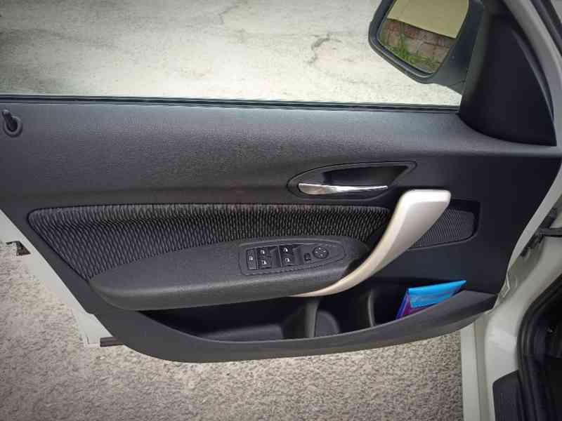 BMW 1 114i Comfort  34TKM - foto 29
