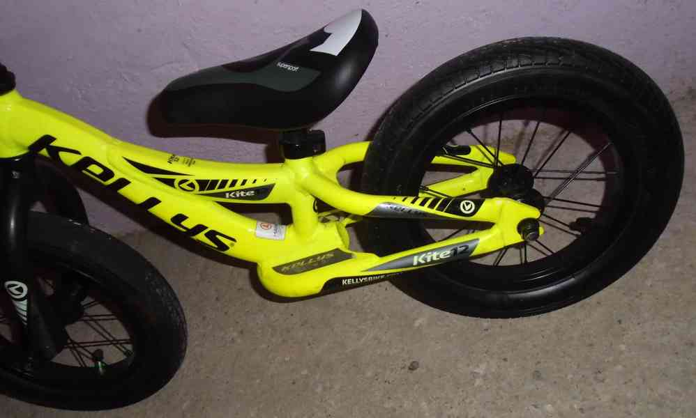 Prodám dětské Odrážedlo KELLYS KITE 12“. - foto 3