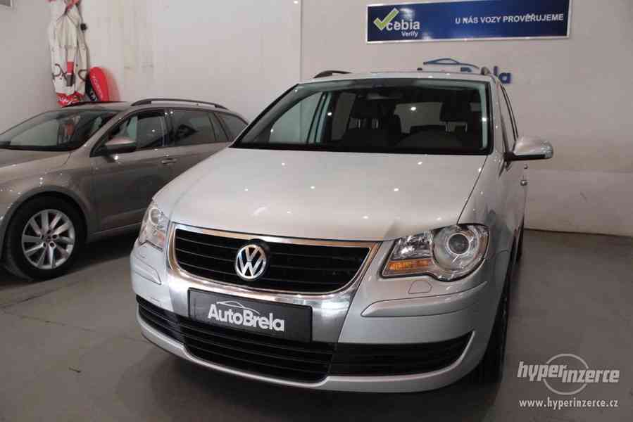 VW Touran 2.0 TDI HIG. 7 Míst tažné zařízení - foto 5