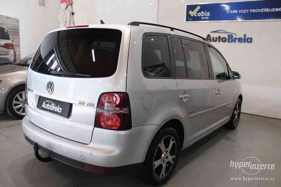 VW Touran 2.0 TDI HIG. 7 Míst tažné zařízení - foto 15
