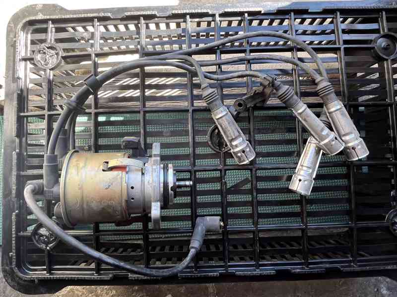 Rozdělovač FELICIA OCTAVIA 1.6 MPI - foto 7