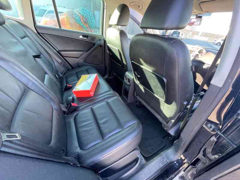 Volkswagen Tiguan 2,0   2010 - foto 11