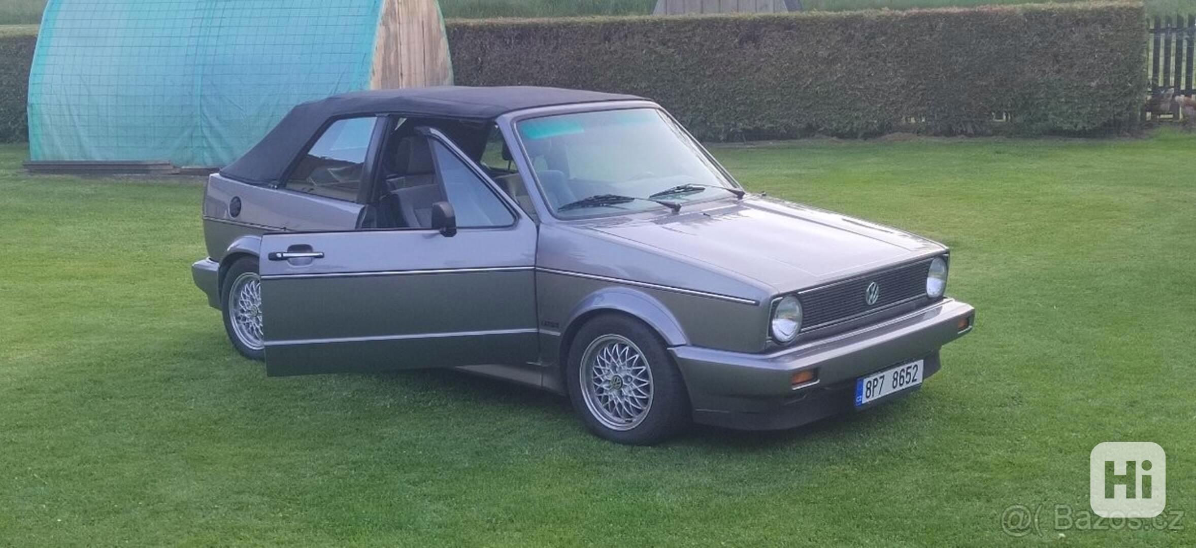Volkswagen Golf 1,6   benzín - foto 1