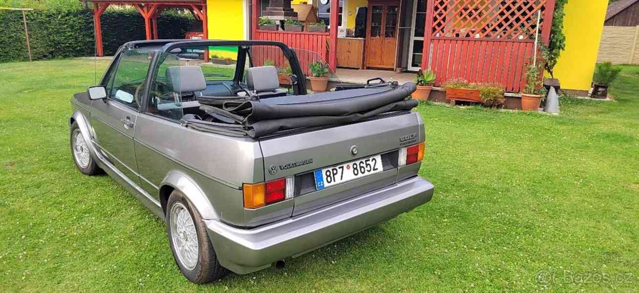 Volkswagen Golf 1,6   benzín - foto 9