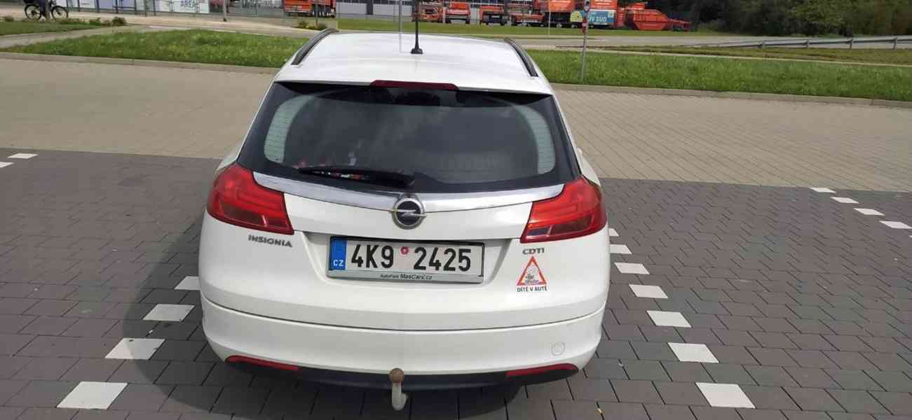 OPEL INSIGNIA 2.0 CDTI • STK 10/2026 • CHEB • 40 000 CZK - foto 4