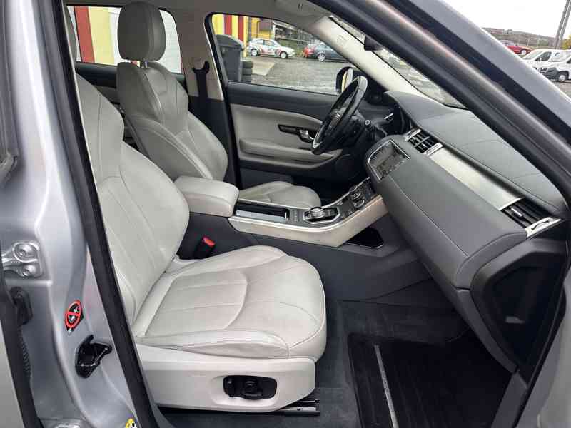 Land Rover Range Rover Evoque 2.0 TD4 132kW/4x4/Navi/1Maj - foto 22