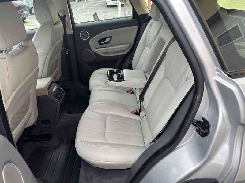 Land Rover Range Rover Evoque 2.0 TD4 132kW/4x4/Navi/1Maj - foto 15