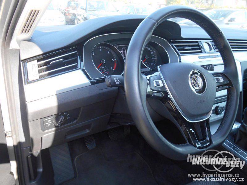 Volkswagen Passat 2.0, nafta, vyrobeno 2016 - foto 8
