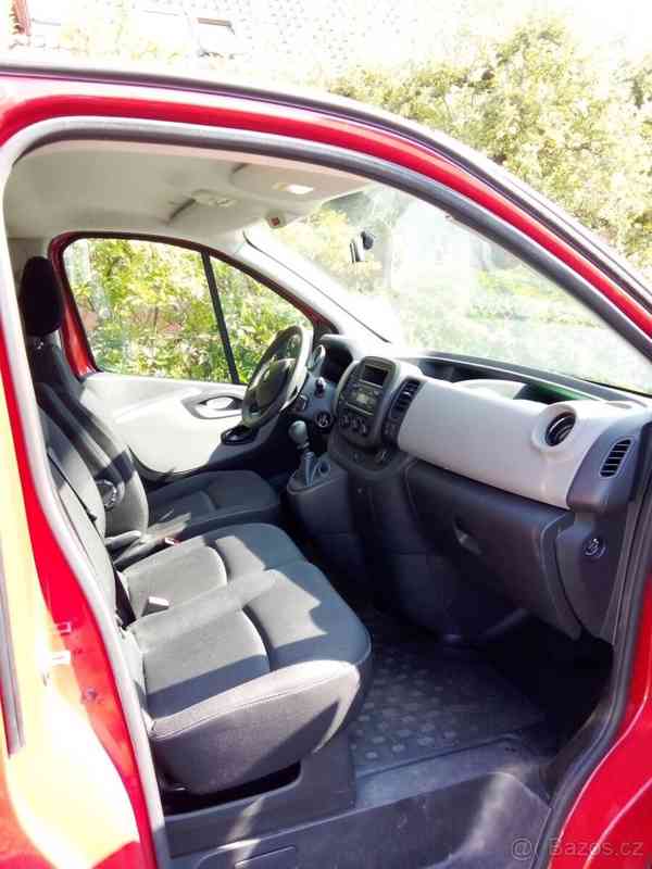 Renault Trafic Passenger - foto 5