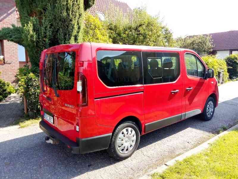 Renault Trafic Passenger - foto 4