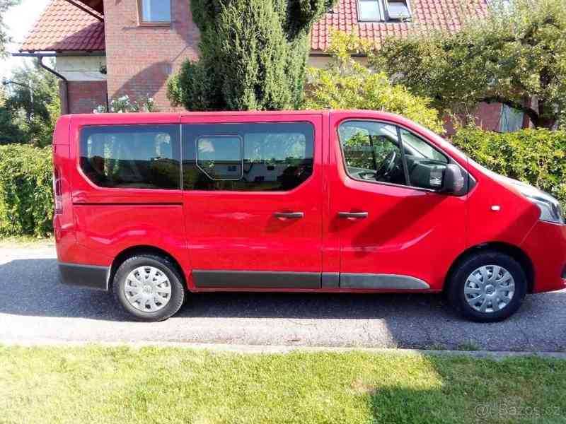 Renault Trafic Passenger - foto 2