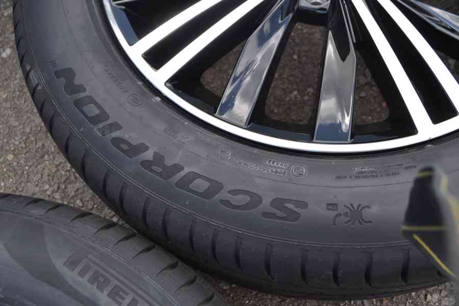 VW Tiguan/Š.Kodiaq -NOVÁ letní orig.Alu sada -235/55R18 - foto 20