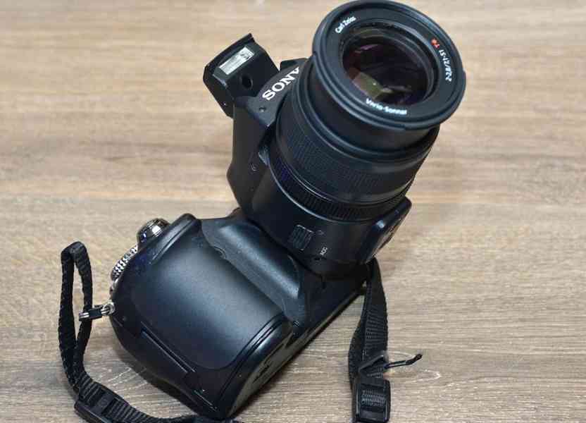SONY Cyber-Shot DSC-F828 **8Mpix CCD*7x Opt.Zoom - foto 3