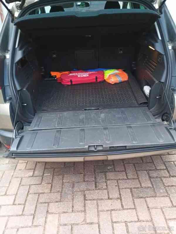 Peugeot 3008 2,0   automat HDi - foto 11