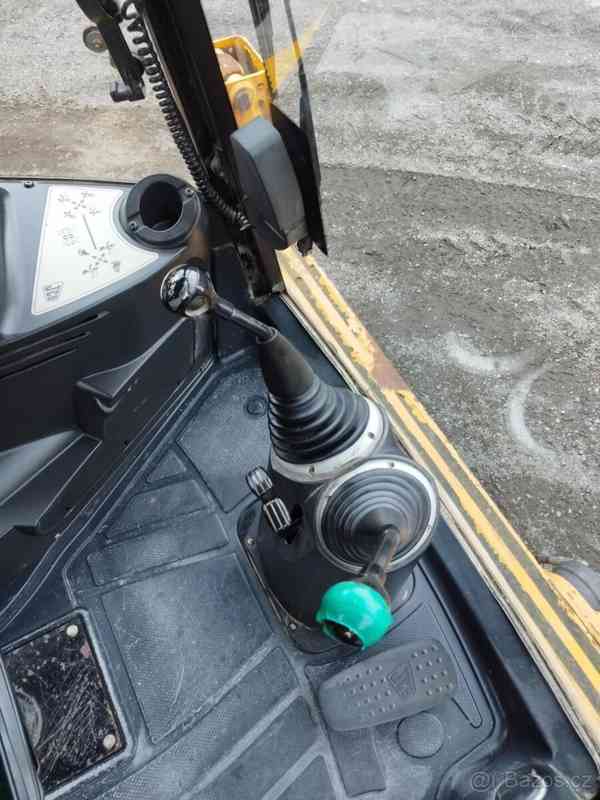 Ostatní JCB 3CX Traktorbagr 2008 - foto 4