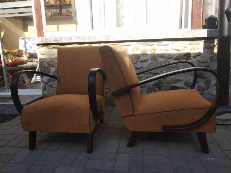 Křesla J.Halabala po renovaci. - foto 3