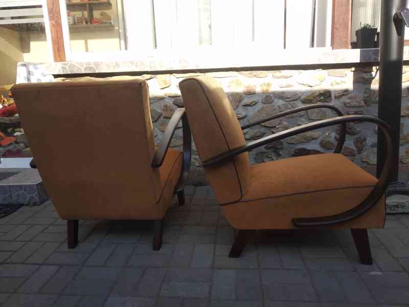Křesla J.Halabala po renovaci. - foto 4