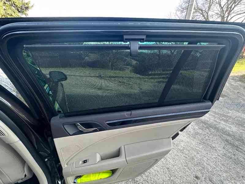 Škoda Superb 2,0   Laurin & Klement TDI 125 kW - foto 16