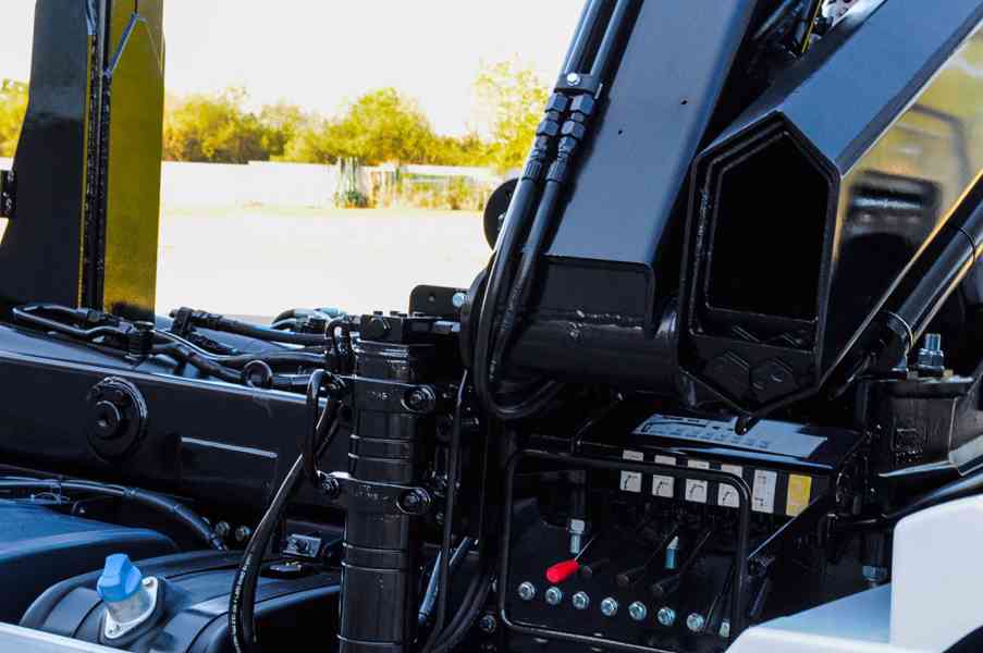 MERCEDES AXOR 1829 HÁKOVÝ NOSIČ KONTEJNERŮ HYDRAULICKÁ RUKA - foto 13