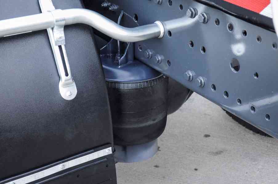 MERCEDES AXOR 1829 HÁKOVÝ NOSIČ KONTEJNERŮ HYDRAULICKÁ RUKA - foto 23