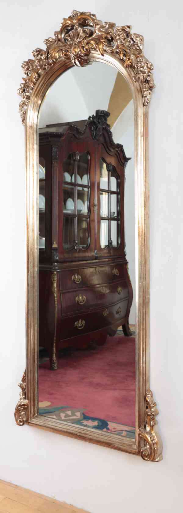 Vysoké zrcadlo v barokním stylu - foto 1