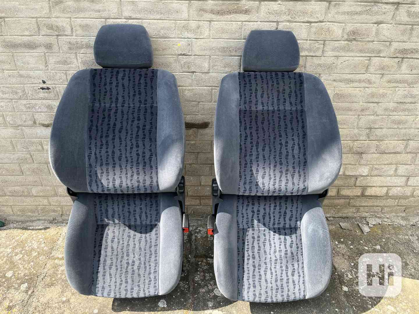 Pěkné sedadla ŠKODA FELICIA GLX - sada - foto 1