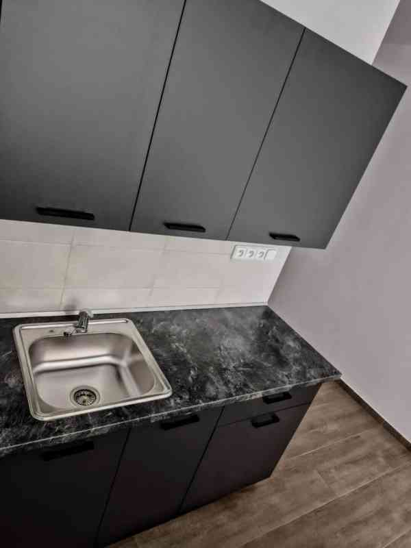Byt 1kk - foto 13