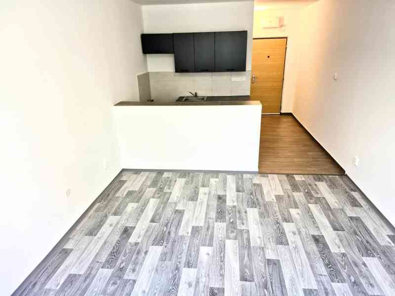 Byt 1kk - foto 4
