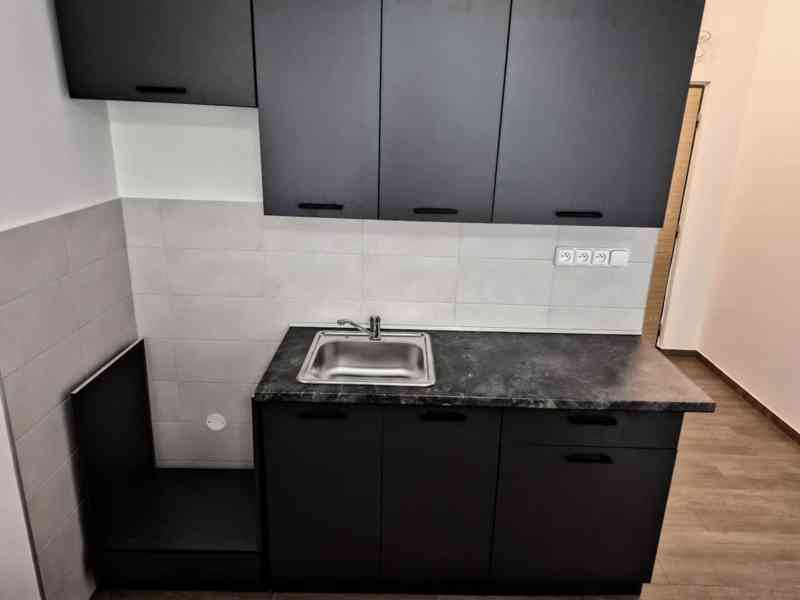 Byt 1kk - foto 5