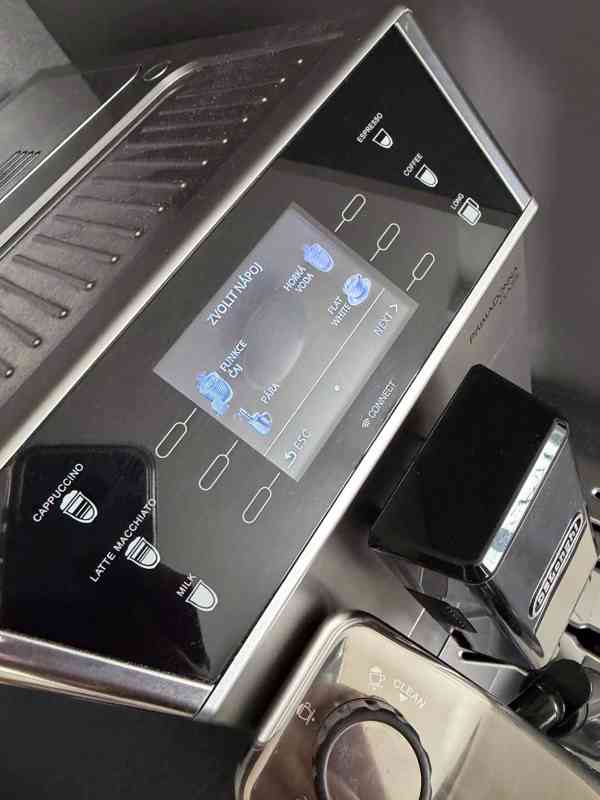 Automatický kávovar De'Longhi PrimaDonna 550.75.MS stříbrný - foto 6