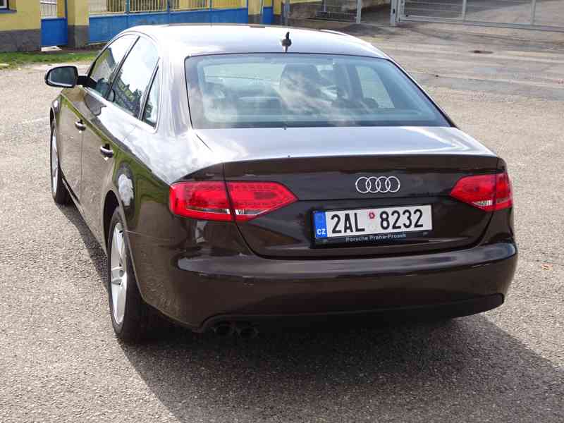 Audi A4 2.0 TDI r.v.2011 2.Majitel Koupeno v ČR AUTOMAT - foto 4