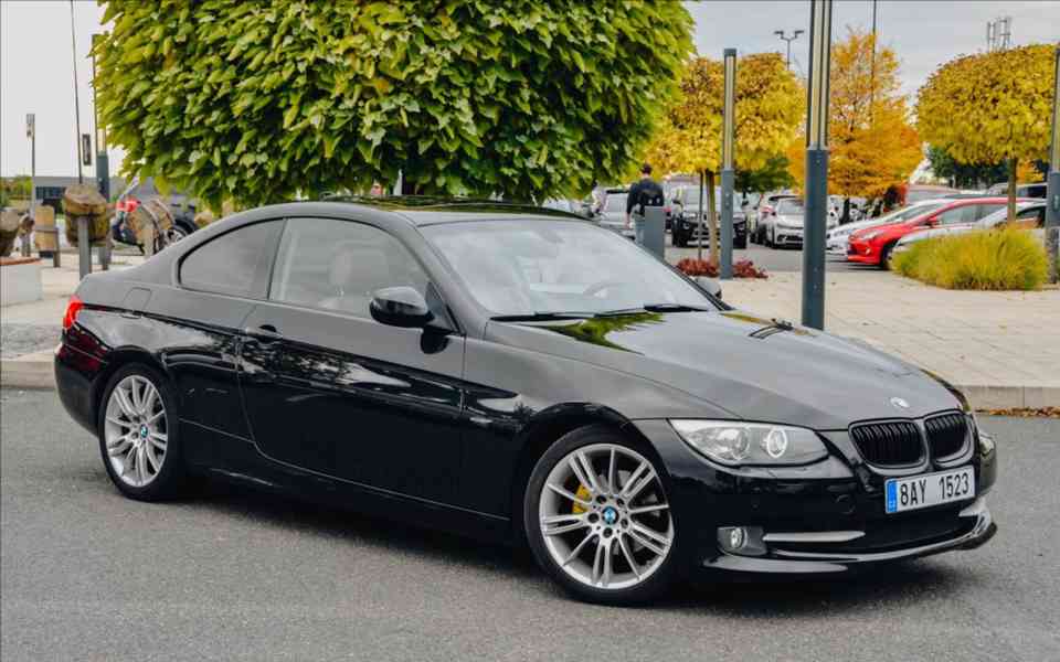 BMW Řada 3 2,0 - foto 1