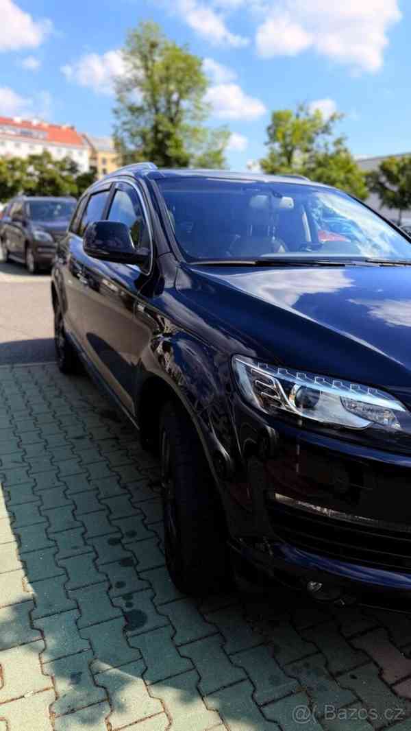 Audi Q7 3,0   quattro, 7 míst, automat, 2006 - foto 4