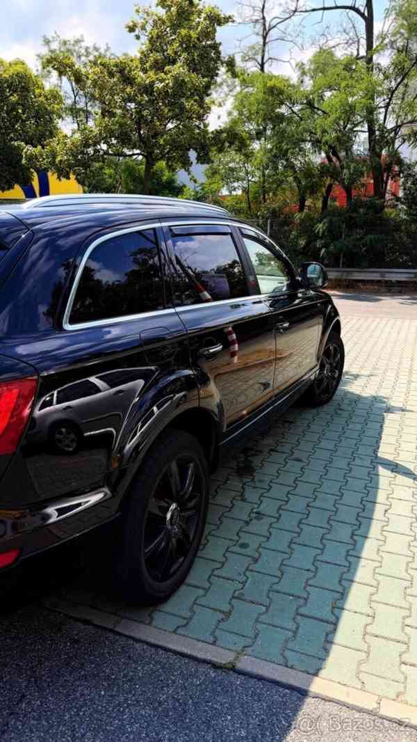 Audi Q7 3,0   quattro, 7 míst, automat, 2006 - foto 5