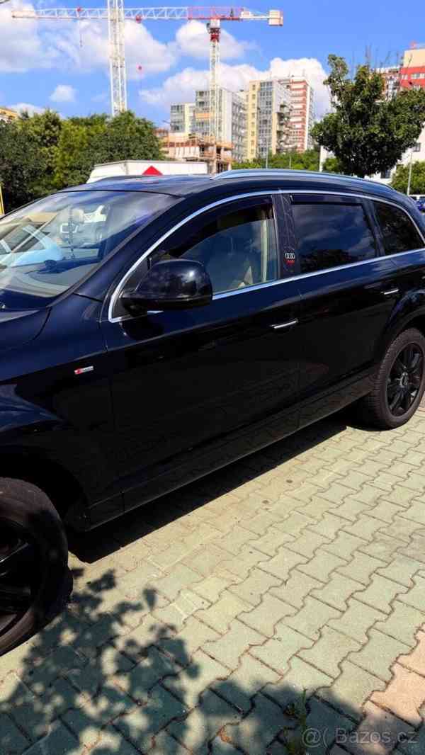 Audi Q7 3,0   quattro, 7 míst, automat, 2006 - foto 2