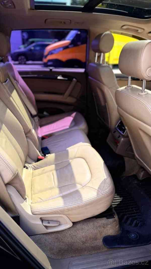 Audi Q7 3,0   quattro, 7 míst, automat, 2006 - foto 11
