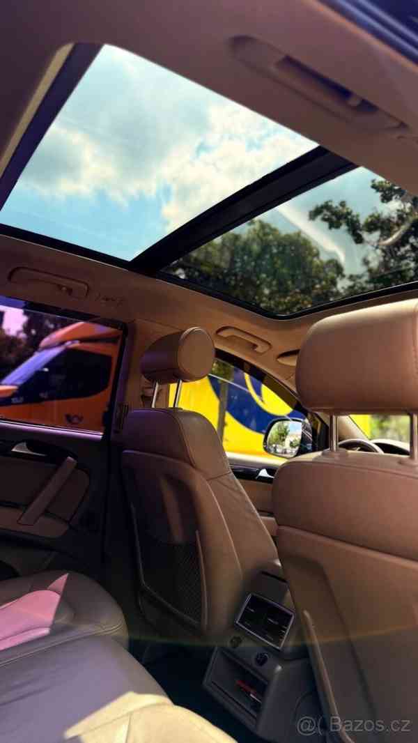 Audi Q7 3,0   quattro, 7 míst, automat, 2006 - foto 13