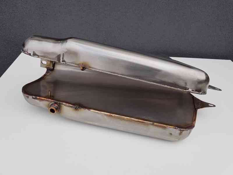 Jawa 50 pionýr, babetta, MUSTANG - NEREZOVÁ nádrž 5,5 - 6l - foto 11