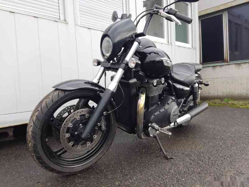 Triumph Thunderbird Storm 1700 - foto 6