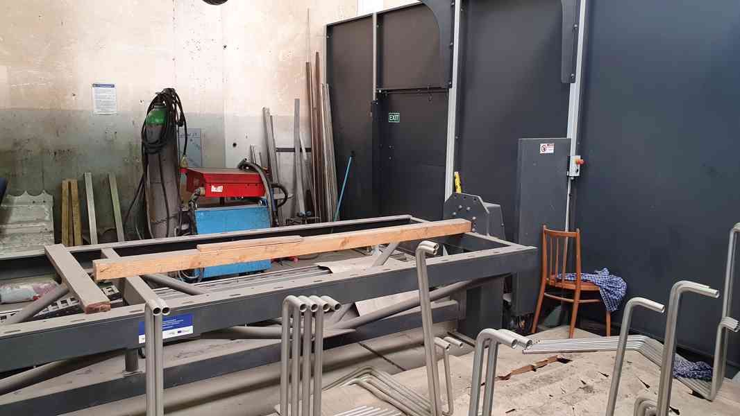 Svařovací robotické pracoviště NACHI-FUJIKOSHI MC 10 L - foto 5