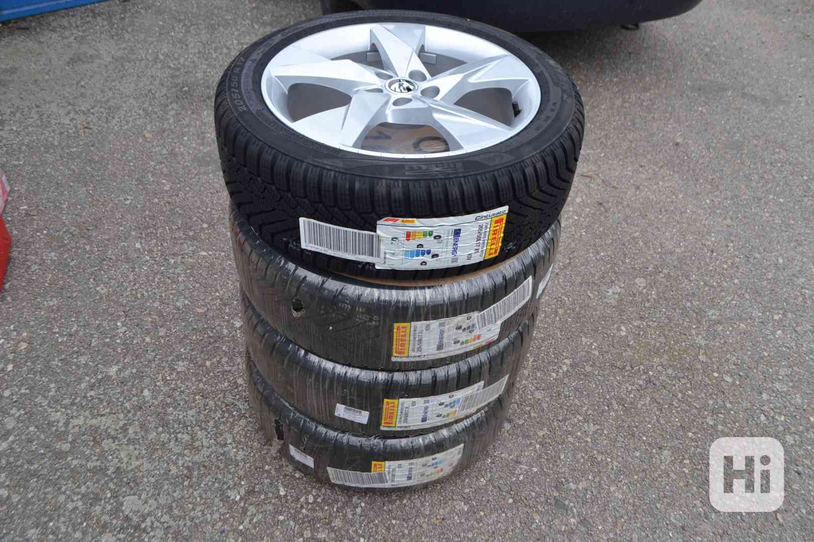 Zimní NOVÉ ALU Š.Scala, Kamiq,VW Taigo 205/50R17 Pirelli   - foto 1