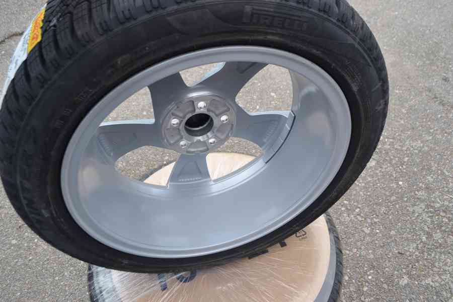 Zimní NOVÉ ALU Š.Scala, Kamiq,VW Taigo 205/50R17 Pirelli   - foto 13