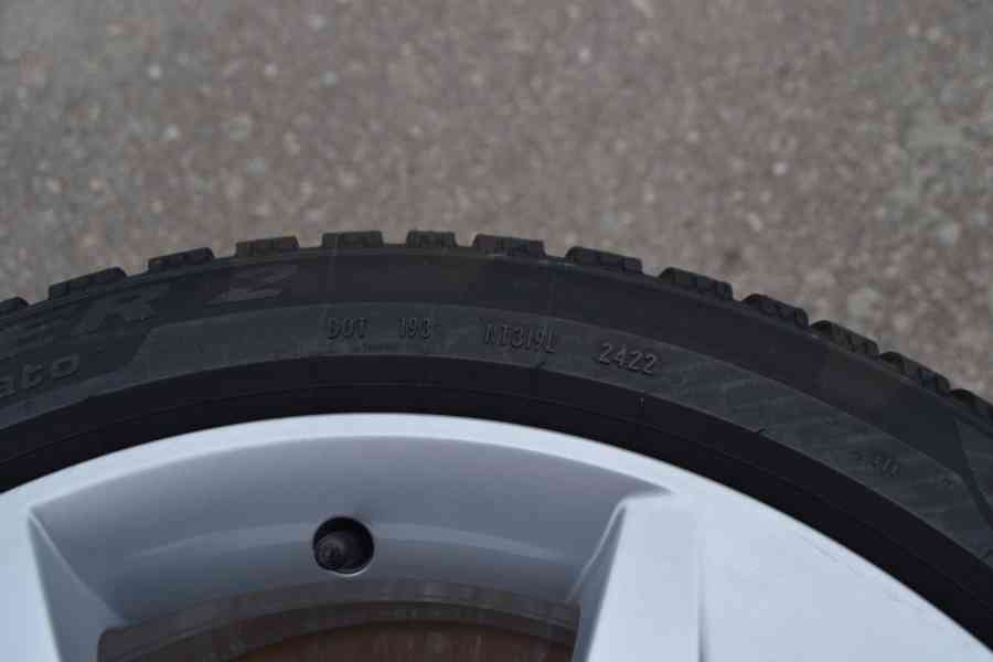 Zimní NOVÉ ALU Š.Scala, Kamiq,VW Taigo 205/50R17 Pirelli   - foto 9