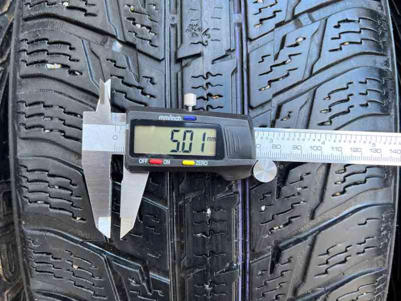 235 55 18 R18 zimní pneumatiky Nokian WR SUV 3 - foto 4