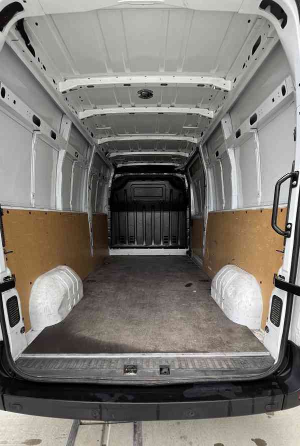 K zapůjčení dodávka Renault Master L4H3 - foto 5