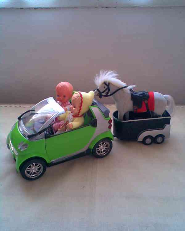 Retro nábyteček s panenkami - foto 10