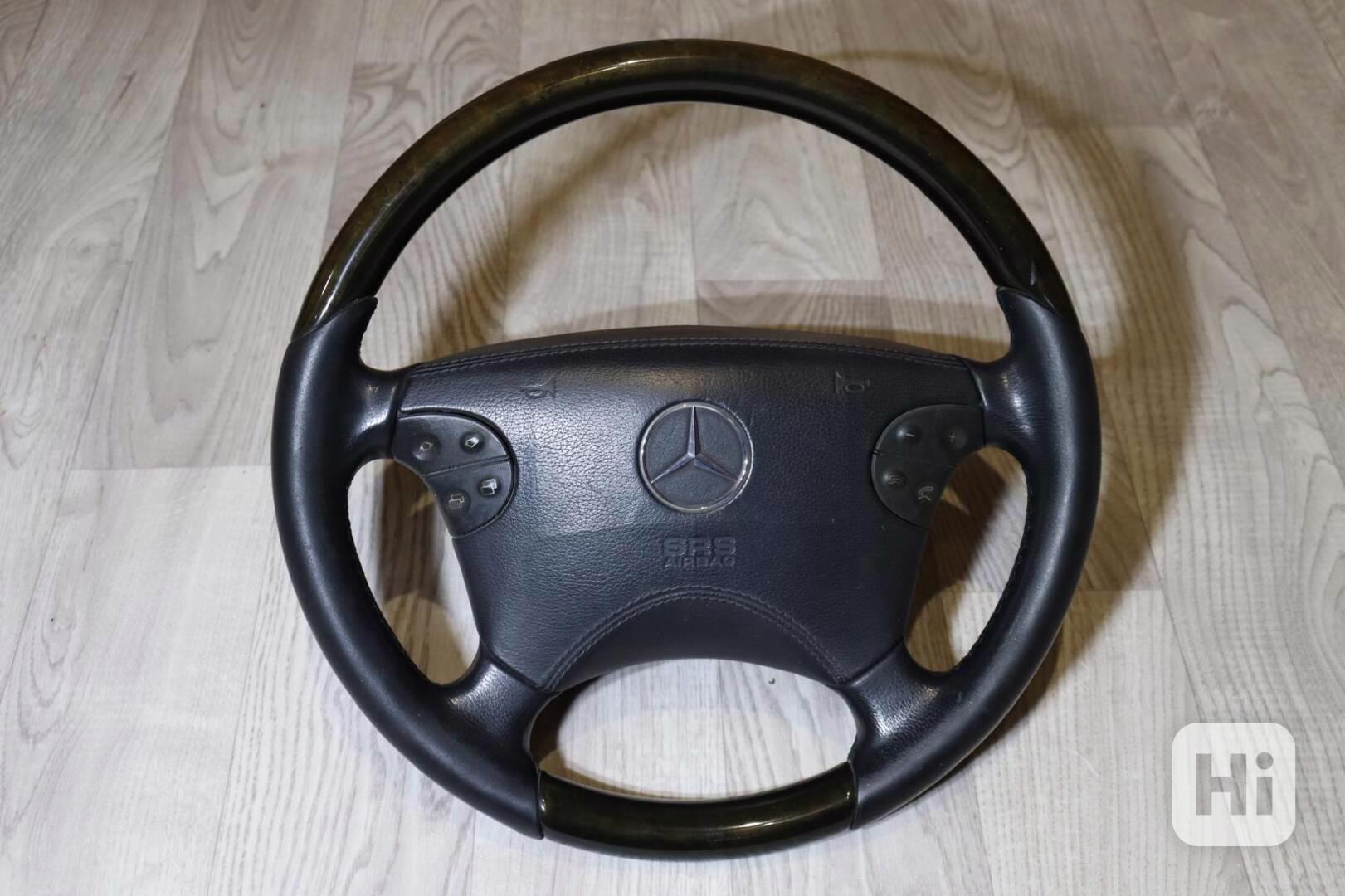 Dřevěný volant Mercedes W210 / W208 / W140 / W124 - foto 1